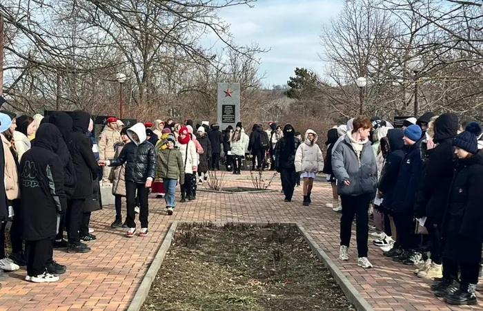 FC3D28EB-FC23-461C-BBD0-1F8B8D057277