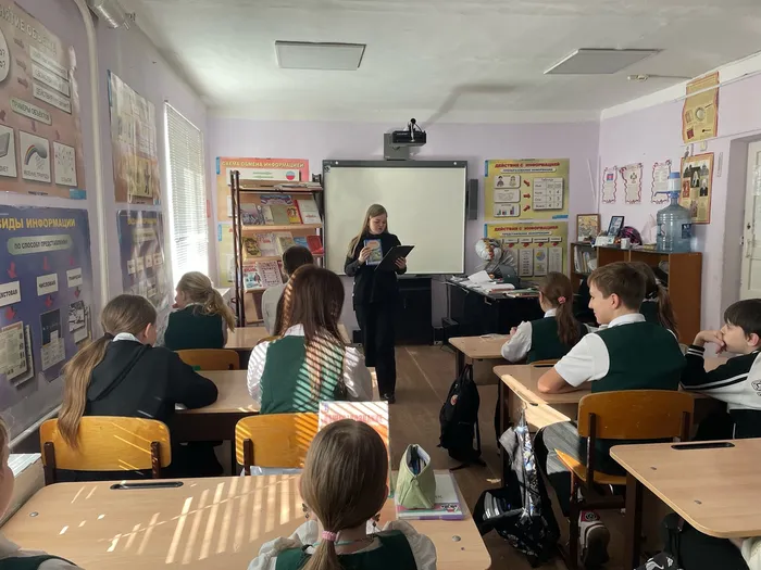 4CB6CB00-BFDF-4C8E-B7E7-7987F9063755