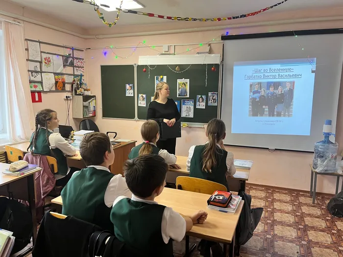 CC778D85-110F-44E8-A90A-4C48B8DDAEBA