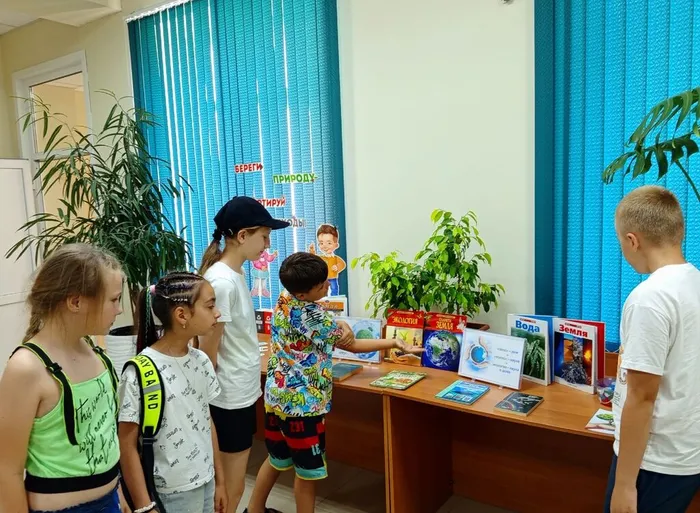 f0f8acc0-f4d6-40d8-893d-2a38acb30d85